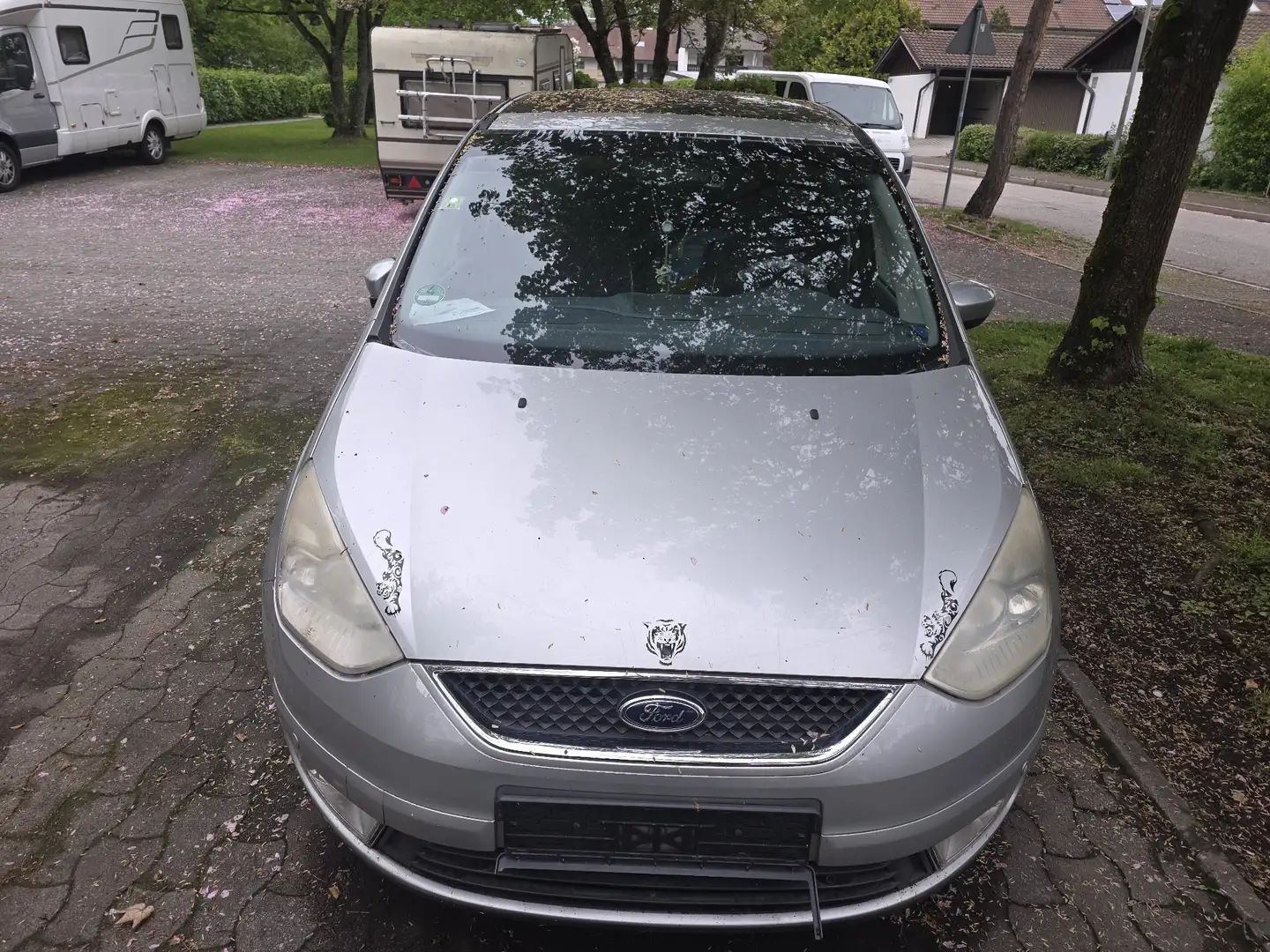 Ford Galaxy 2.0 TDCi DPF Ambiente - 2