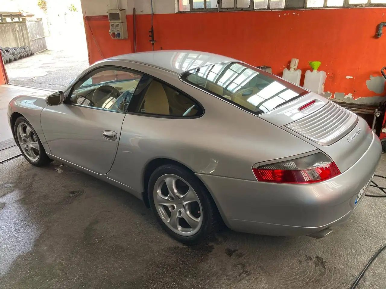 Porsche 911 IV Carrera 996 Coupe Coupe 3.4 Carrera 4, foto 4