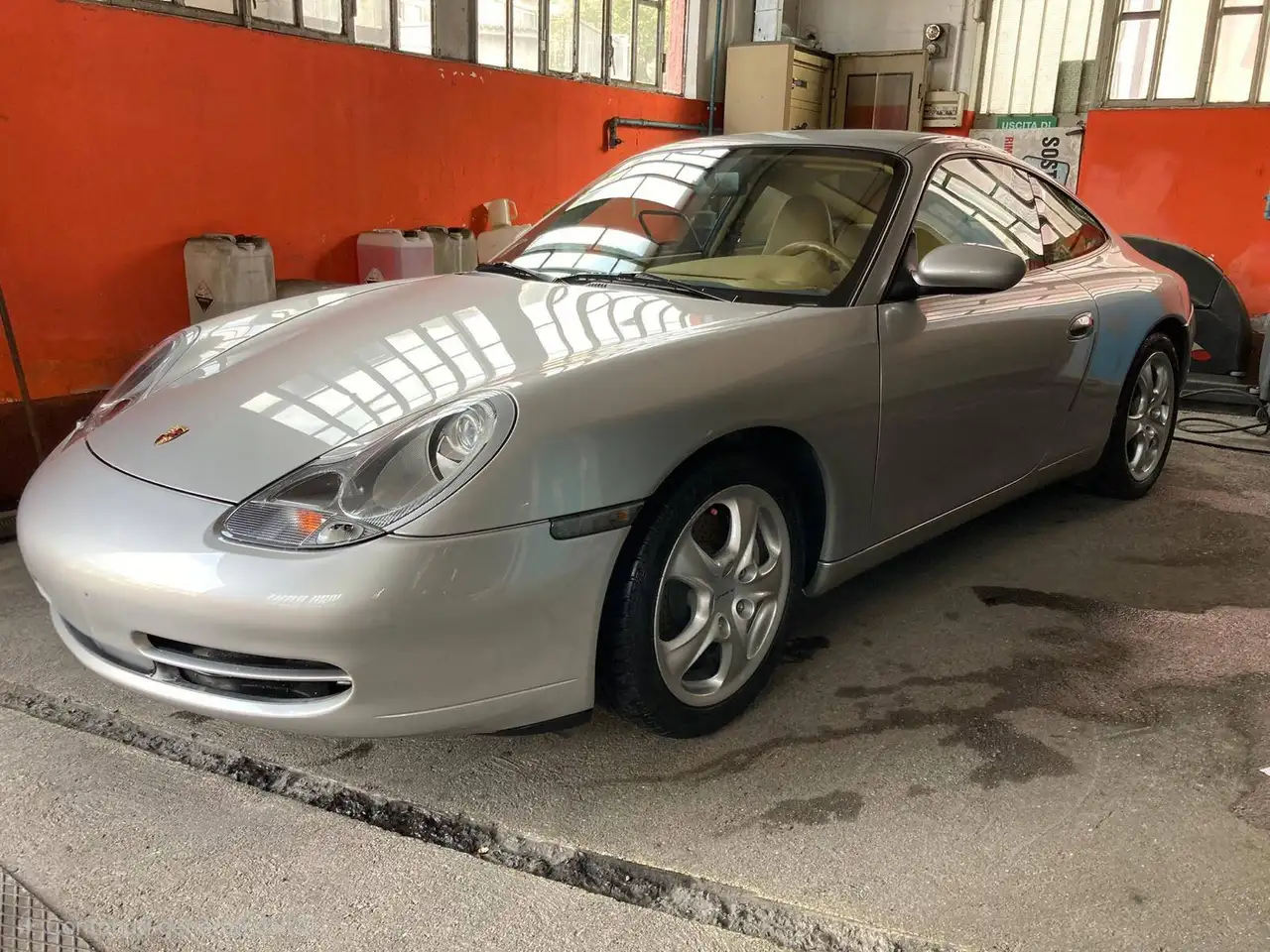 Porsche 911 IV Carrera 996 Coupe Coupe 3.4 Carrera 4, foto 1