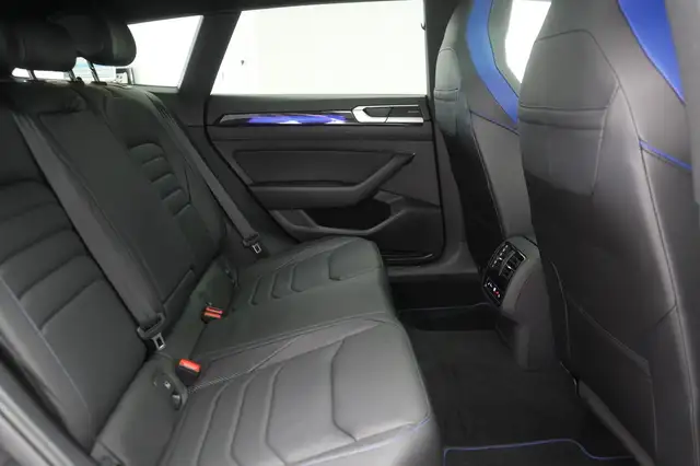 Volkswagen Arteon view 8