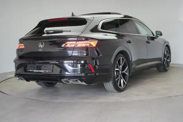 Volkswagen Arteon view 4