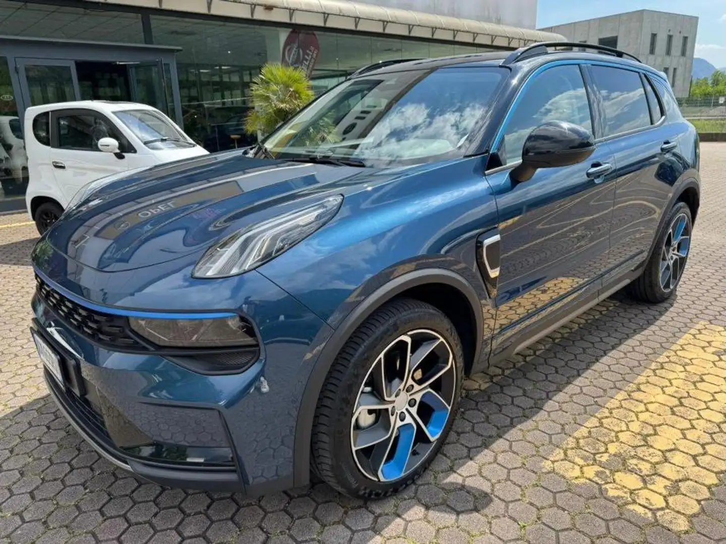 Lynk & Co 01 01 1.5 td phev auto Blu/Azzurro - 1
