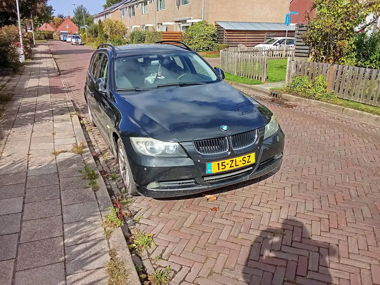 BMW 330