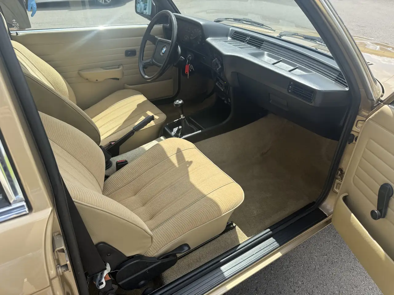 BMW 318 Serie 3 E21 318i, foto 12