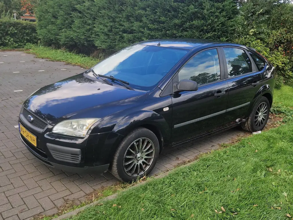 Ford Focus 2006 из Европы — купить под ключ
