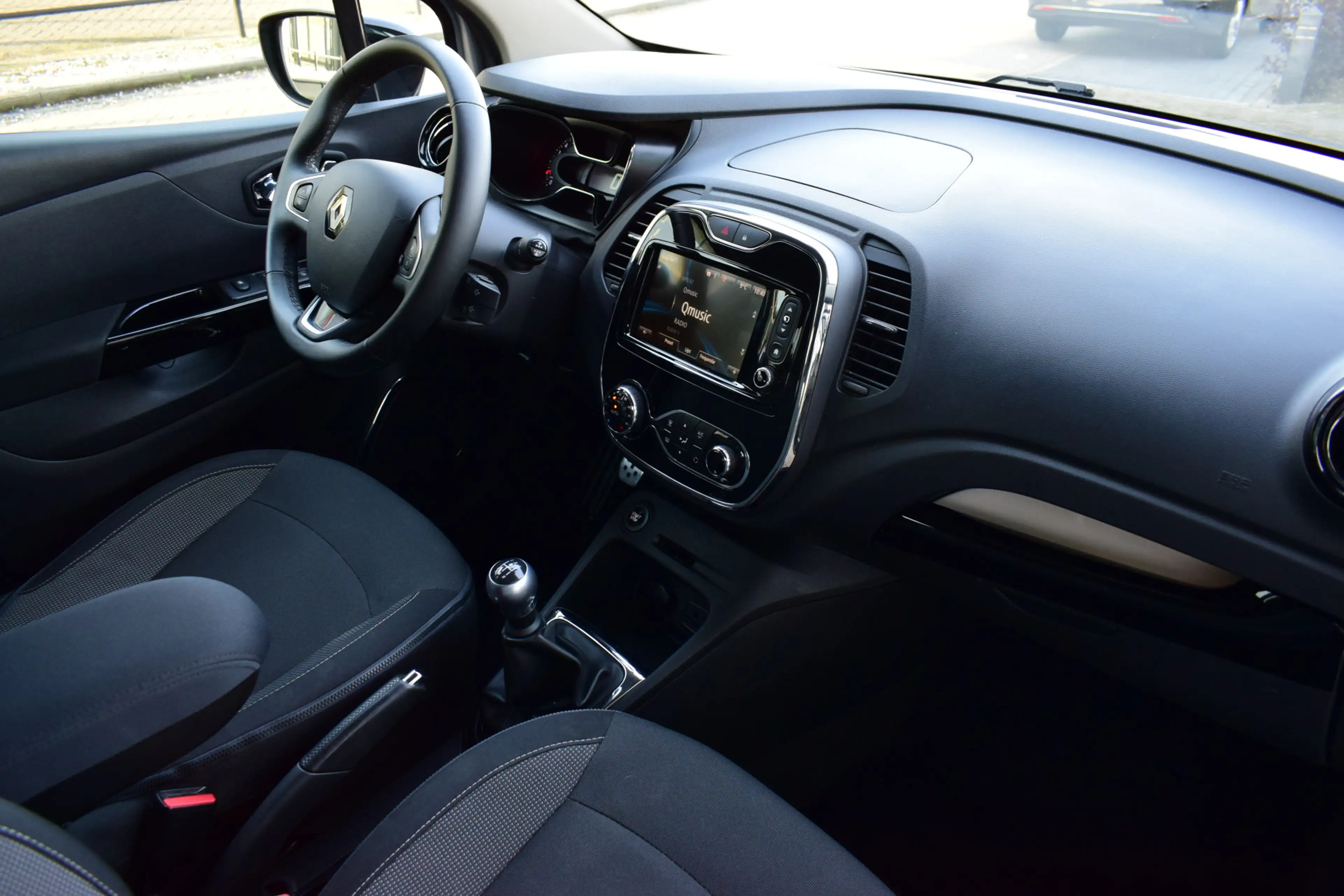 Renault Captur 0.9 TCe Dynamique | Trekhaak | Camera | Navigatie — photo 12