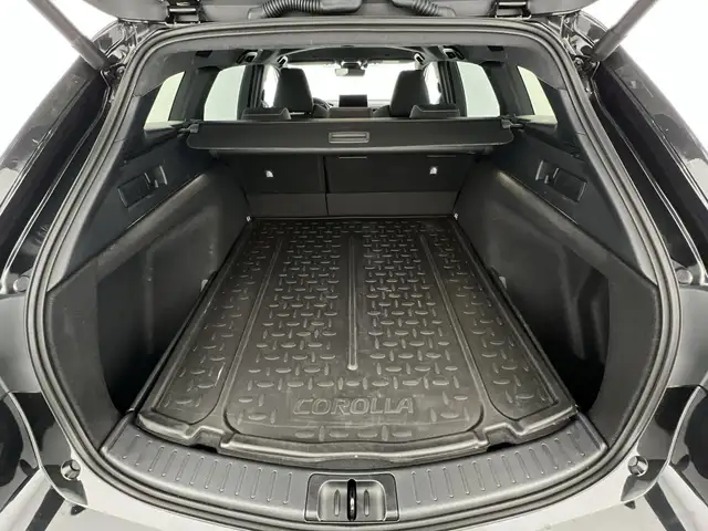 Toyota Corolla view 9