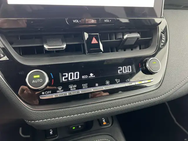 Toyota Corolla view 12