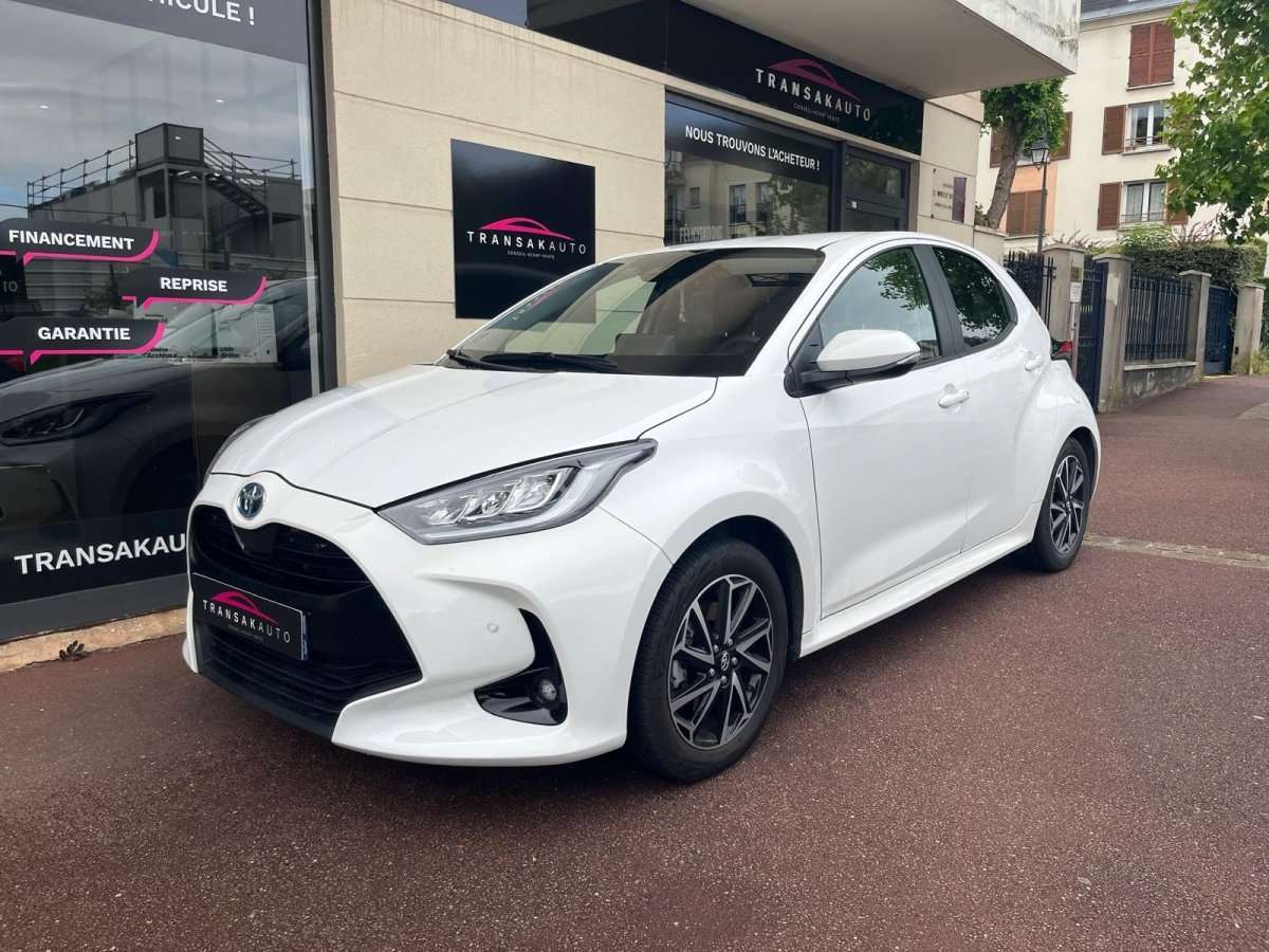 2025 Toyota YARIS