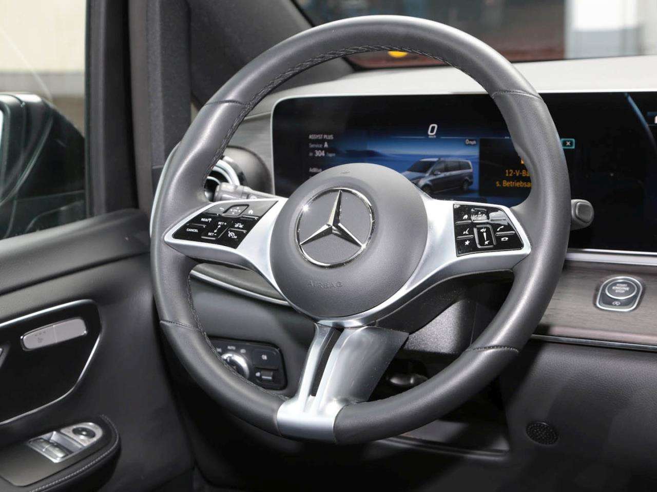 Mercedes-Benz V 300
