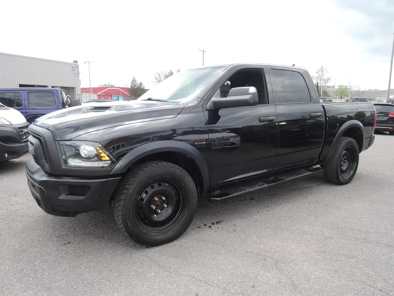 RAM 1500 снимка RAM 1500