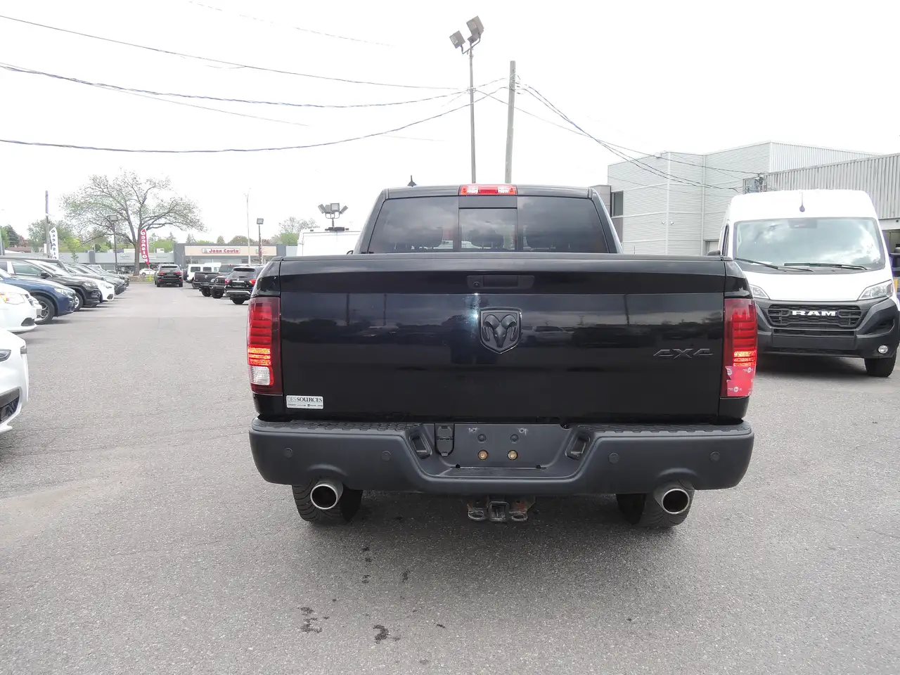 RAM 1500 снимка RAM 1500