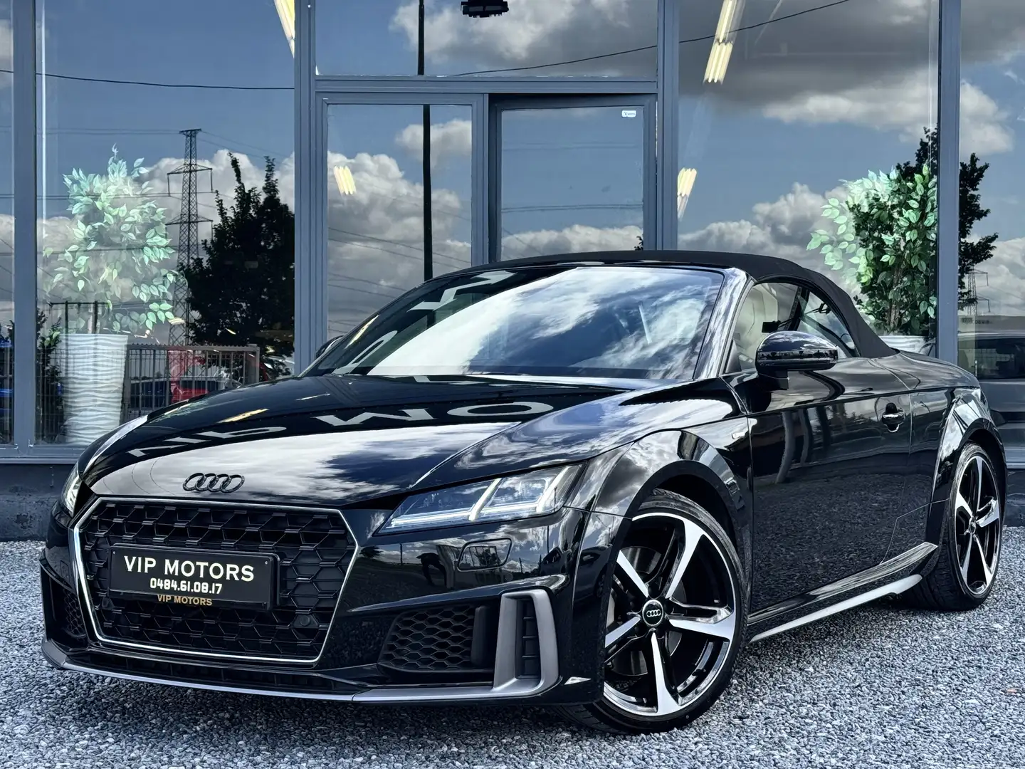 Audi TT 45 TFSI // S-LINE INTERIEUR & EXTERIEUR Noir - 2