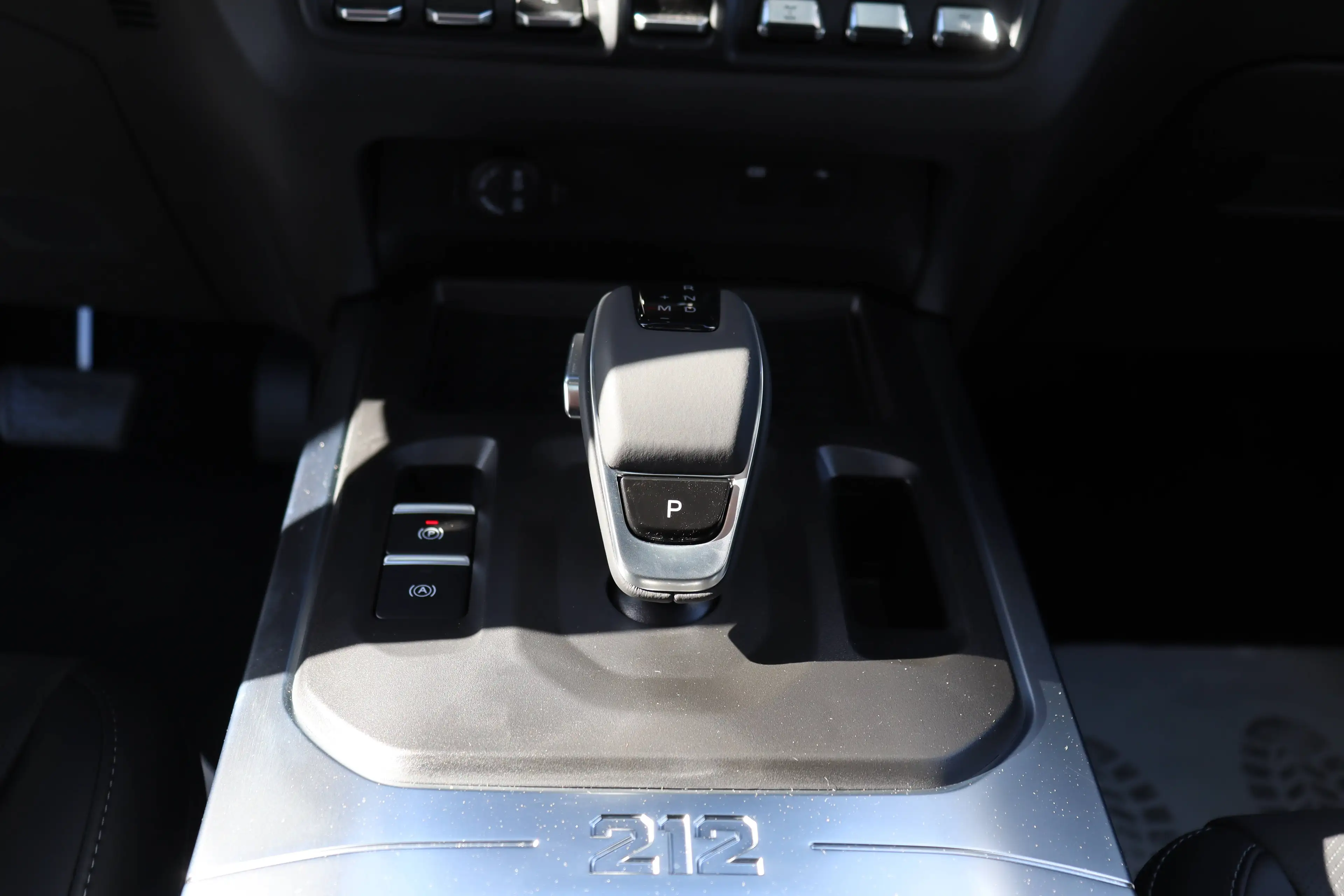 BAW 212 2.0 TCI 4WD *Keyless*Aut*360Kamera*Temp*SHZ* — photo 26