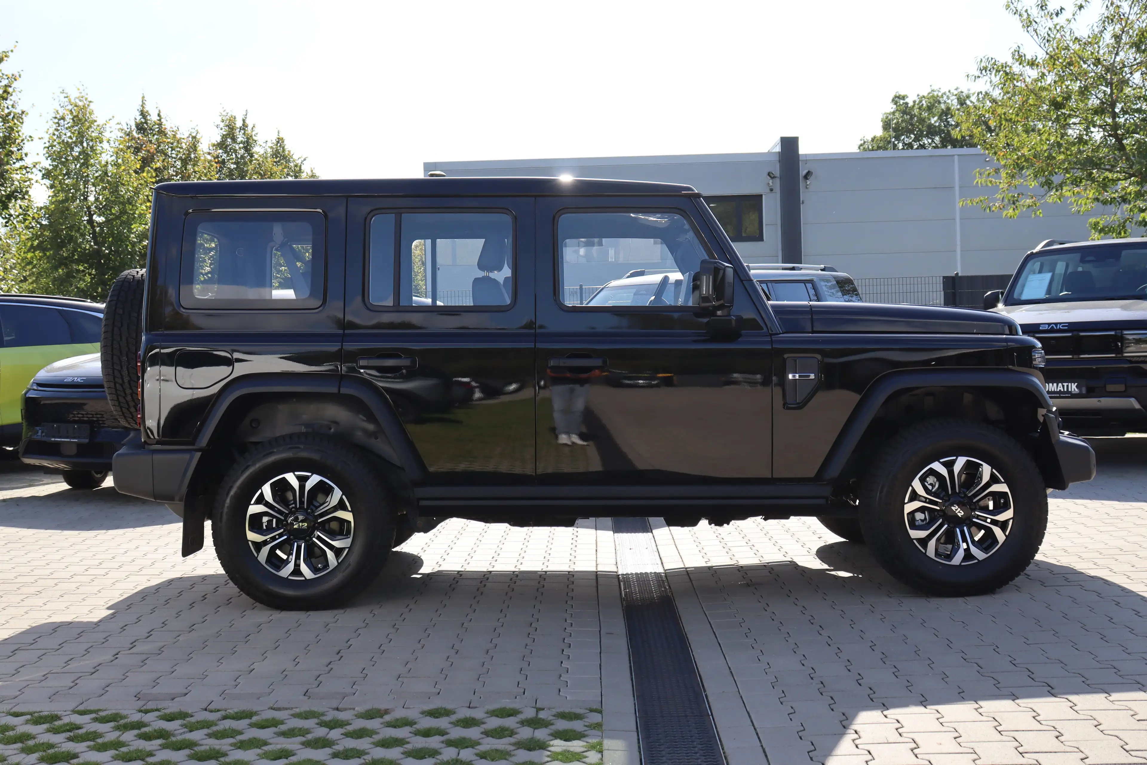 BAW 212 2.0 TCI 4WD *Keyless*Aut*360Kamera*Temp*SHZ* — photo 8