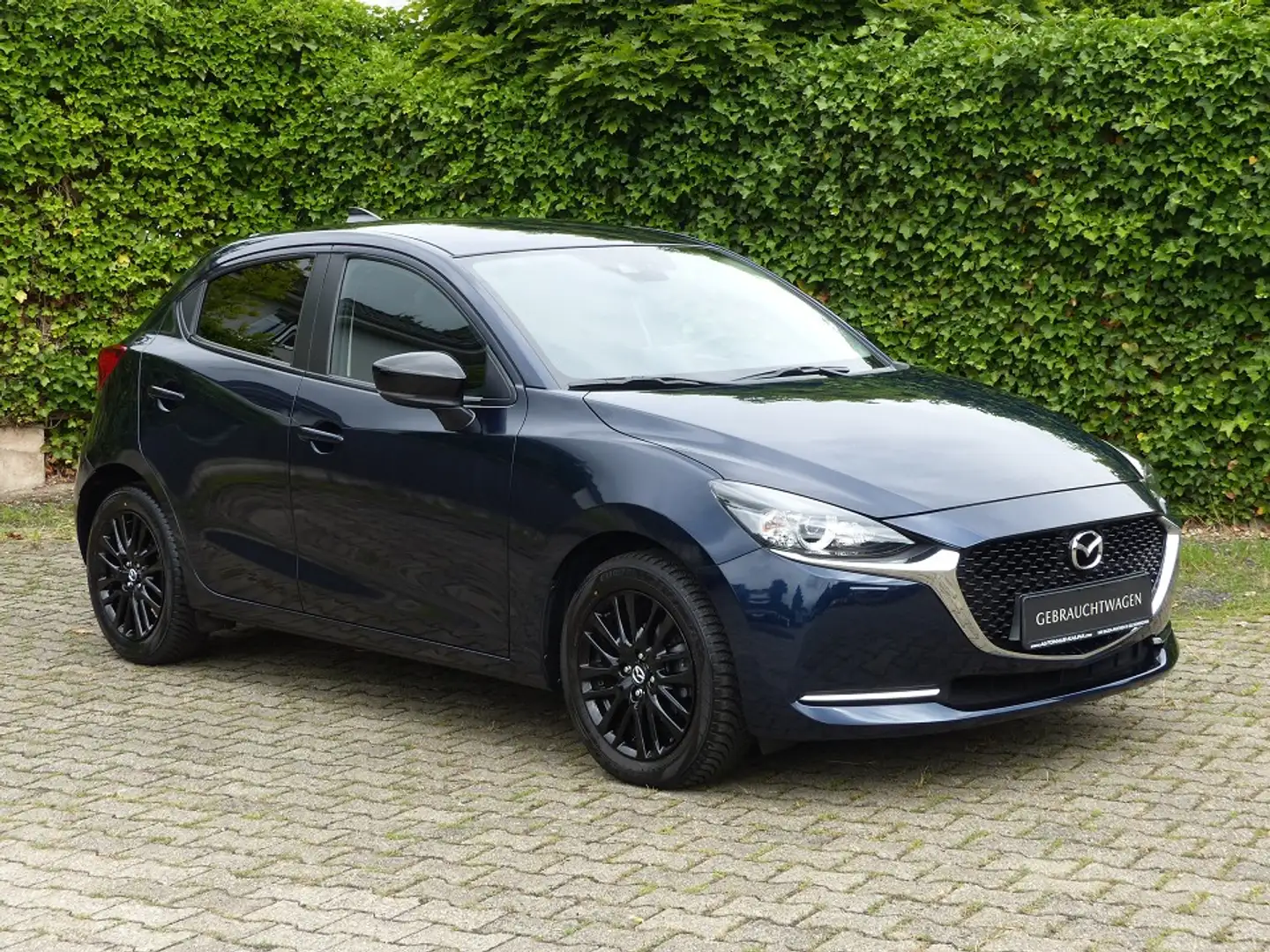Mazda 2 SKYACTIV-G 90 Automatik HOMURA + NAVI + GANZJAHRES Blauw - 2