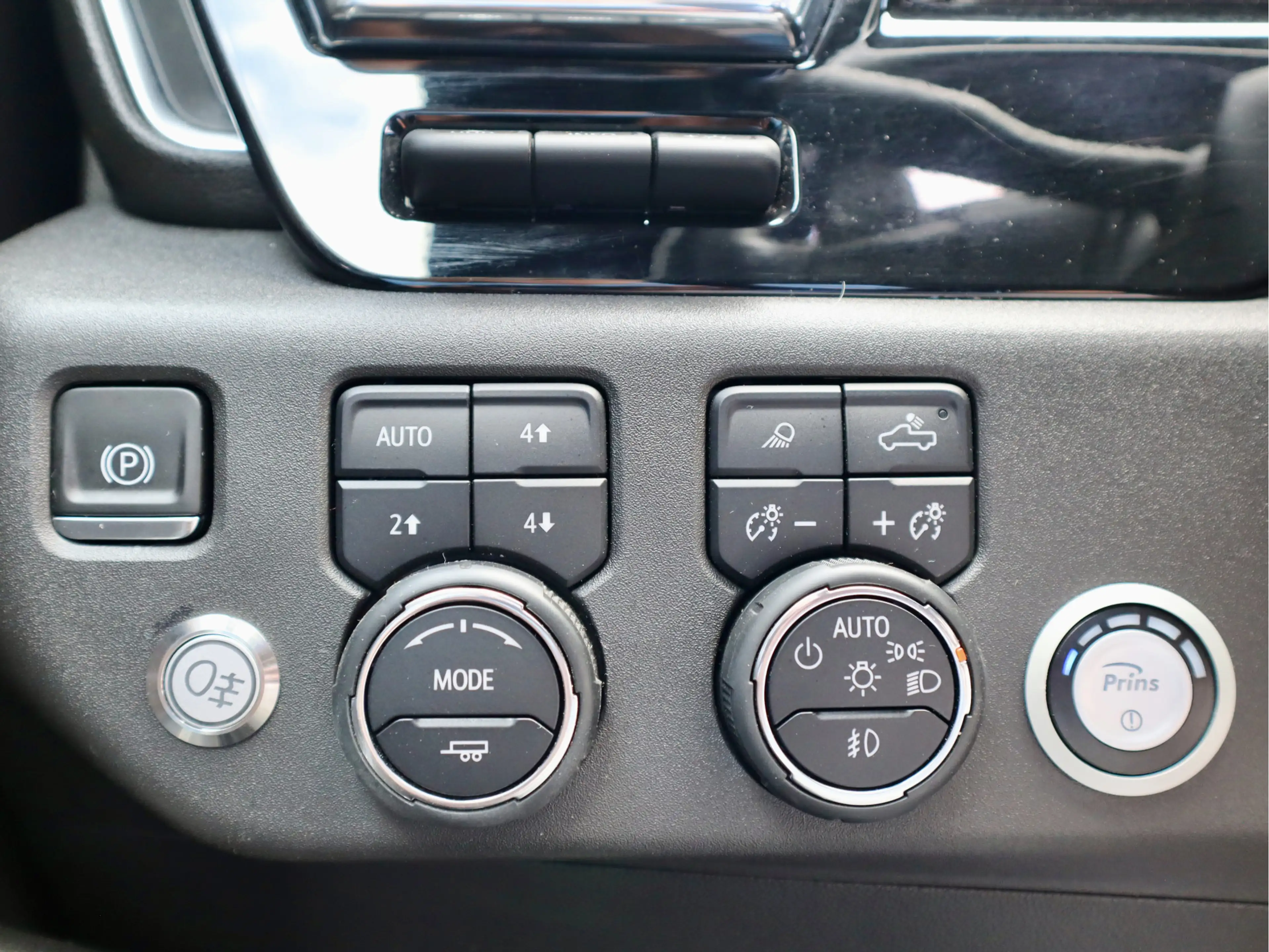 Chevrolet Silverado CHEVROLET HIGH COUNTRY FULL OPTIONS — photo 15