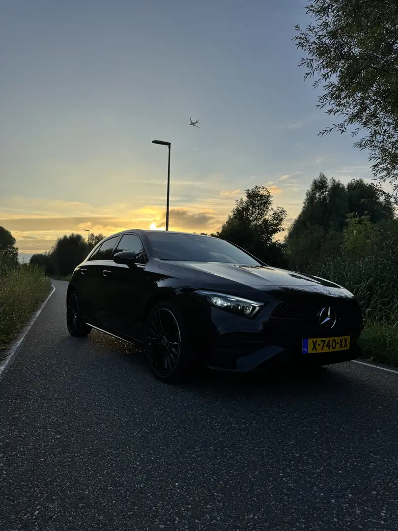 Mercedes-Benz A 250 AMG Line Чёрный - 1