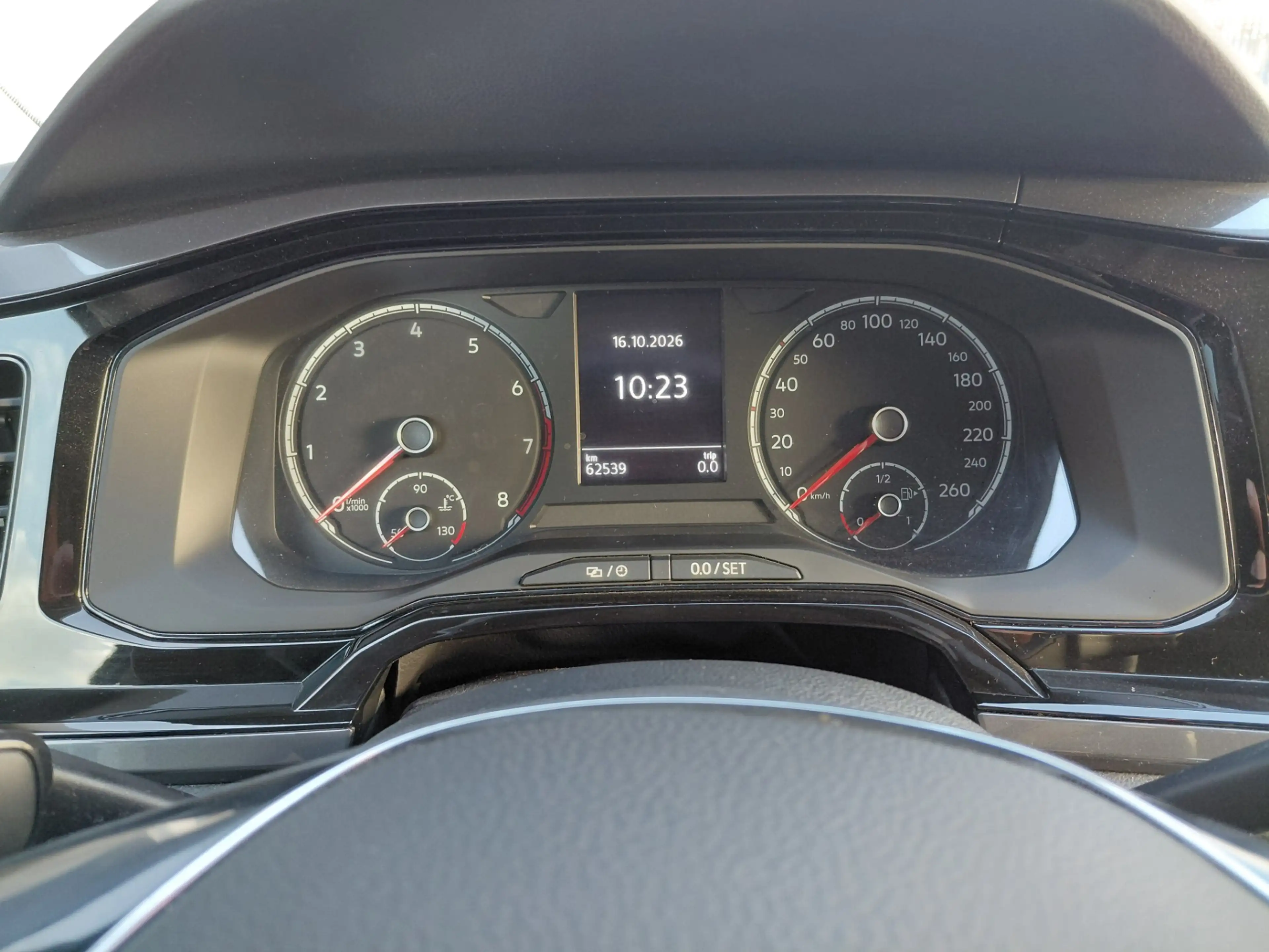 Volkswagen Polo 1.0 TSI Comfortline — photo 8