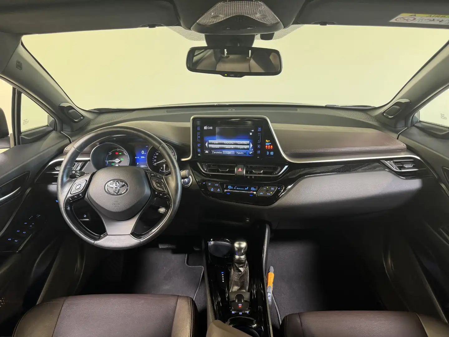Toyota C-HR 1.8 Hybrid Premium | Clima | Cruise | Navi | JBL | Grau - 2