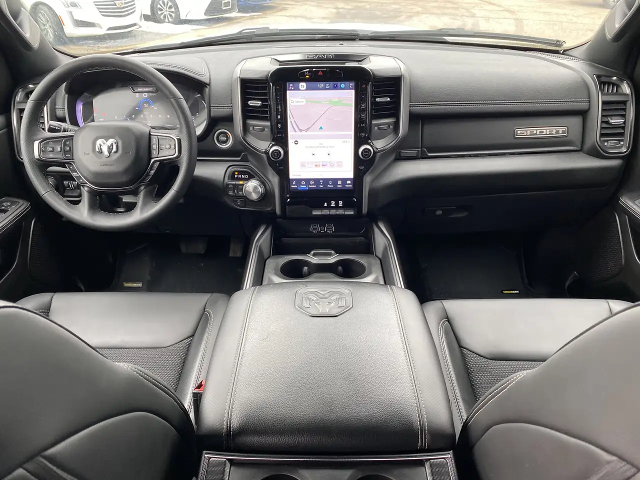 RAM 1500 снимка RAM 1500