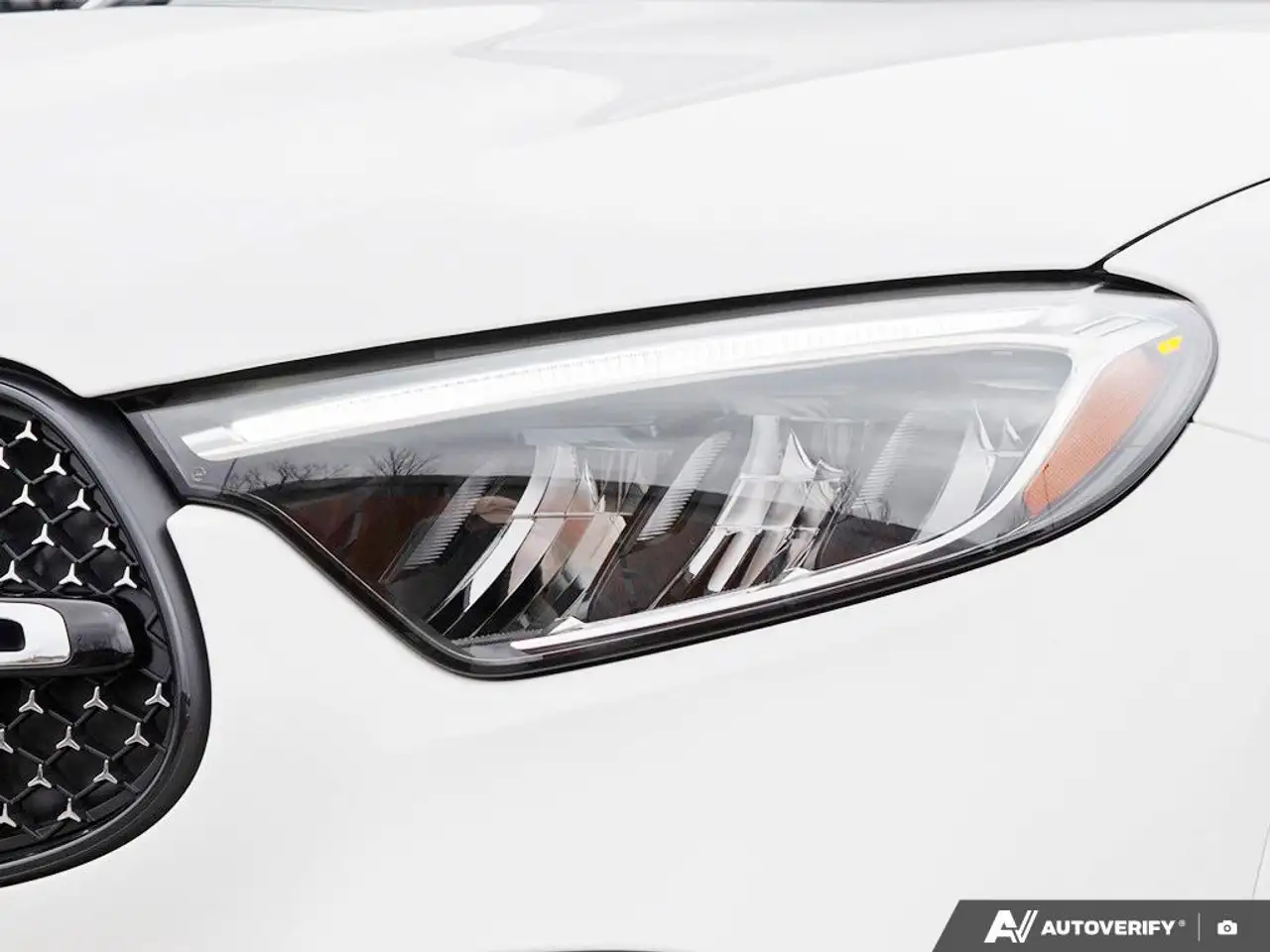 Mercedes-Benz GLC снимка Mercedes-Benz GLC