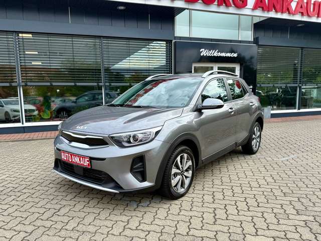 Kia Stonic Vision Navi PDC SHZ Scheckheft 1. Hand