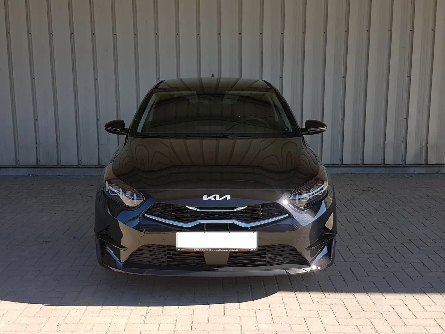 Kia Ceed / cee'd 1.5 T-GDI (48V Mild-Hybrid) DCT7 Ultimate Edition Schwarz - 2