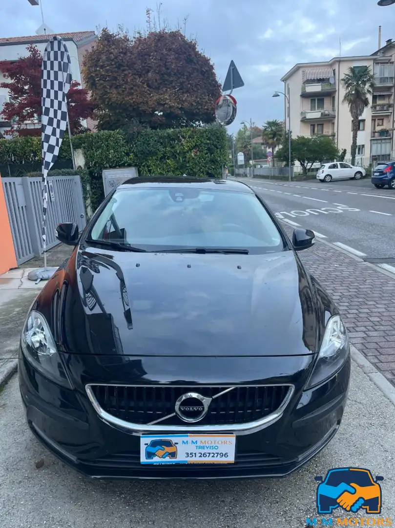 Volvo V40 Kinetic con 12 mesi garanzia Nero - 2