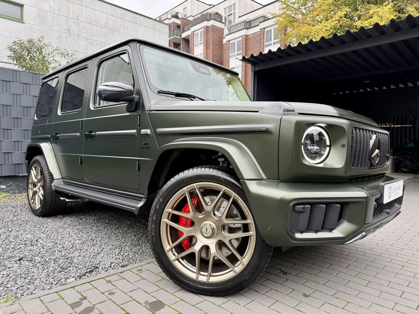 Mercedes-Benz G 63 AMG *ON STOCK*DESIGNO*A22*SUPERIOR*CARBON Grün - 1