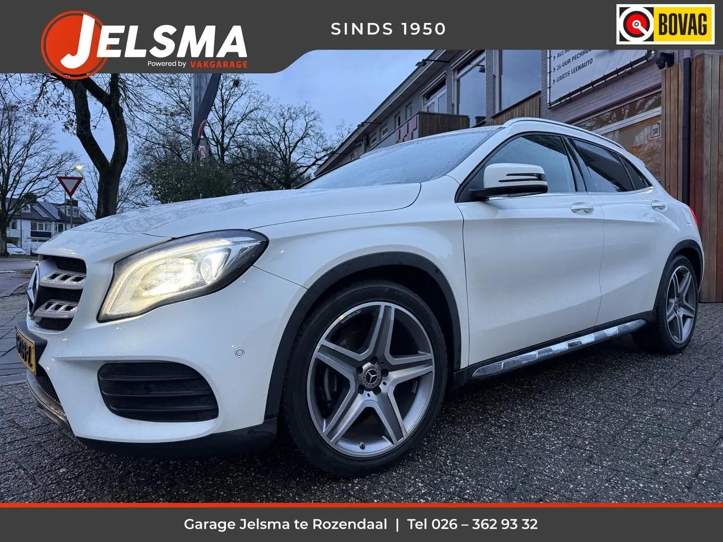 Mercedes-Benz GLA 180 Aut. Solution AMG, Trekhaak | Navi CarPlay | Camer Blanc - 1