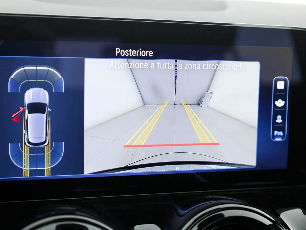 Mercedes-Benz GLA 180 180 advanced auto 17