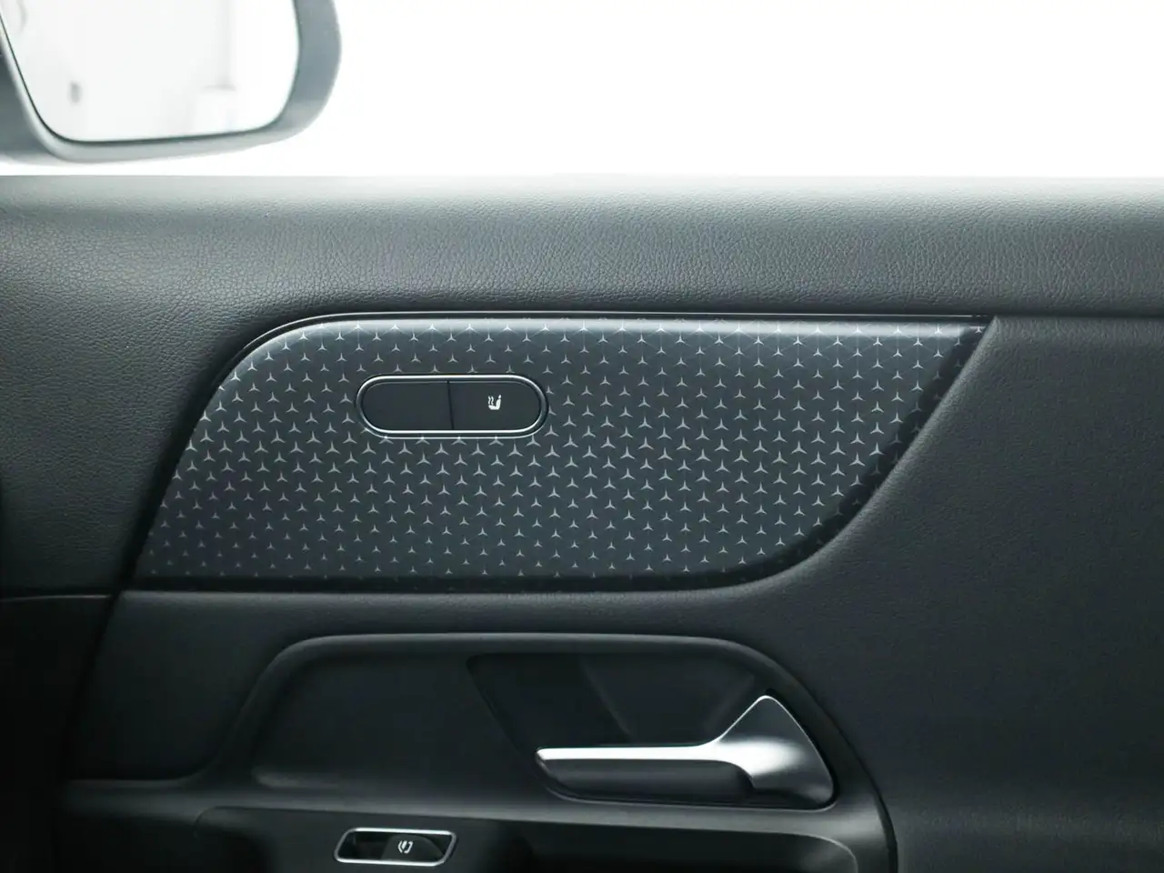 Mercedes-Benz GLA 180 180 advanced auto 18