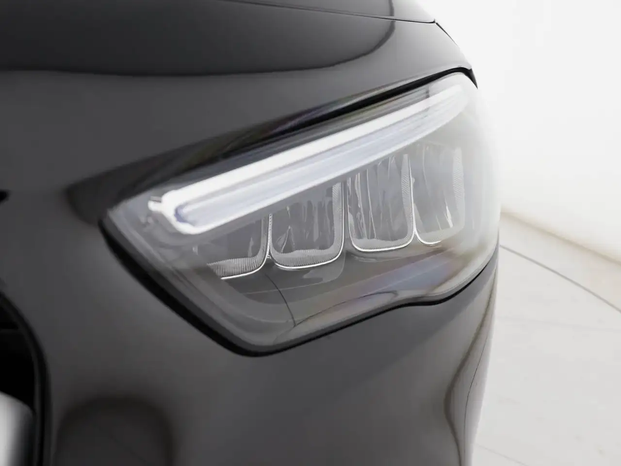 Mercedes-Benz GLA 180 180 advanced auto 8