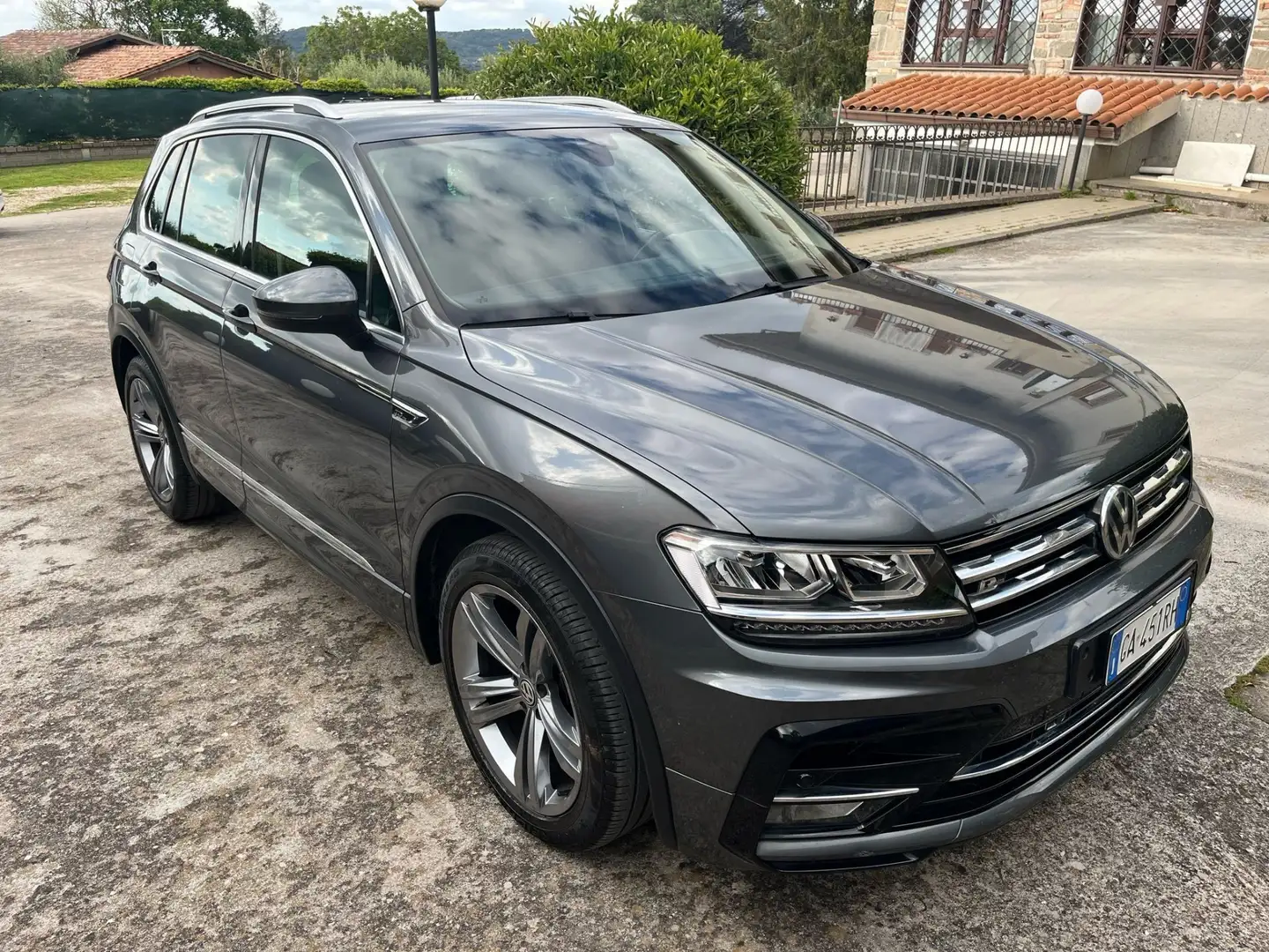 Volkswagen Tiguan 1.5 tsi Sport 130cv - 1