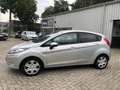 Ford Fiesta 1.4 Titanium LPG Grau - thumbnail 2