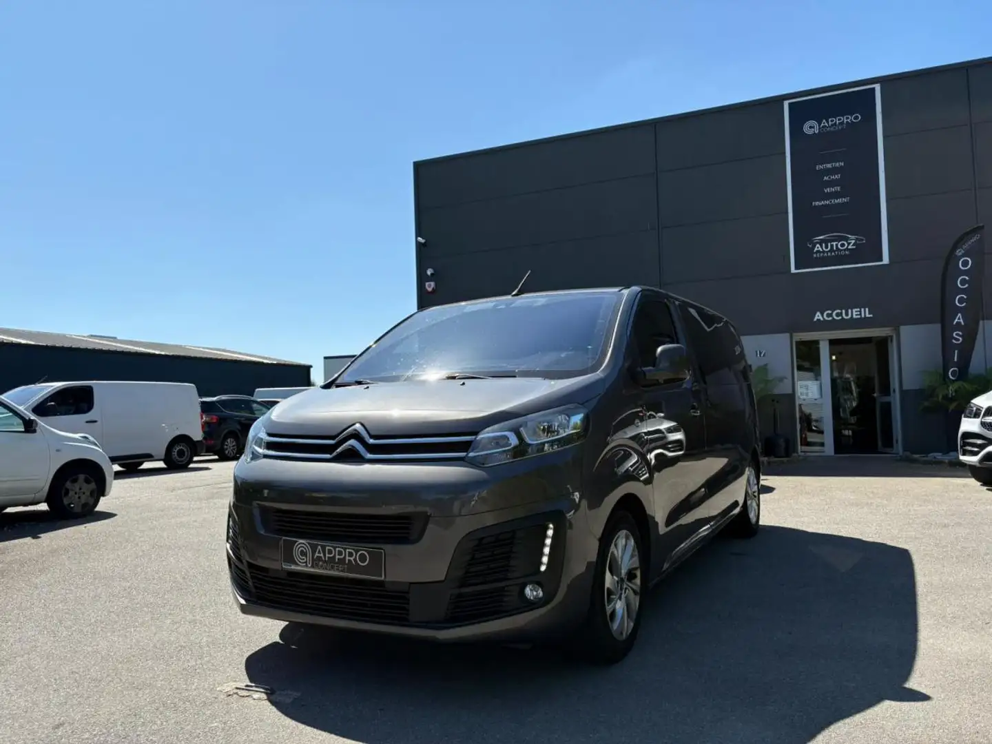 Citroen Jumpy Jumpy XL 2.0 BlueHDi - 180 S\u0026S - BV EAT8  III Gris - 1