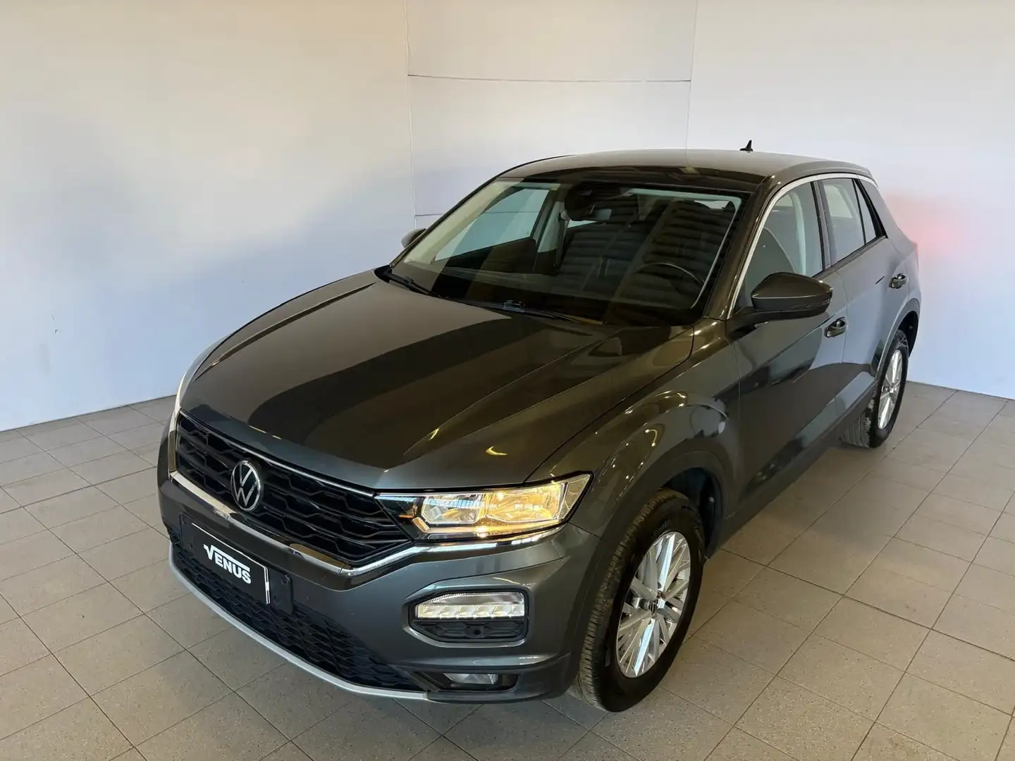 Volkswagen T-Roc T-Roc 1.5 TSI ACT DSG Business BlueMotion Technol Gris - 2