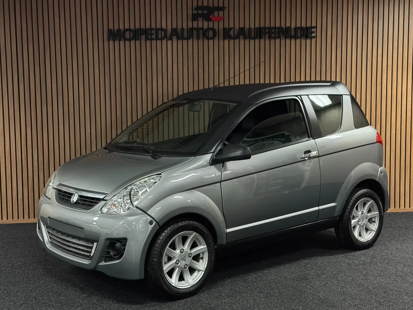 Aixam Crossline XXL Kofferraum mit 6617 km !! | Kubota Motor - 1