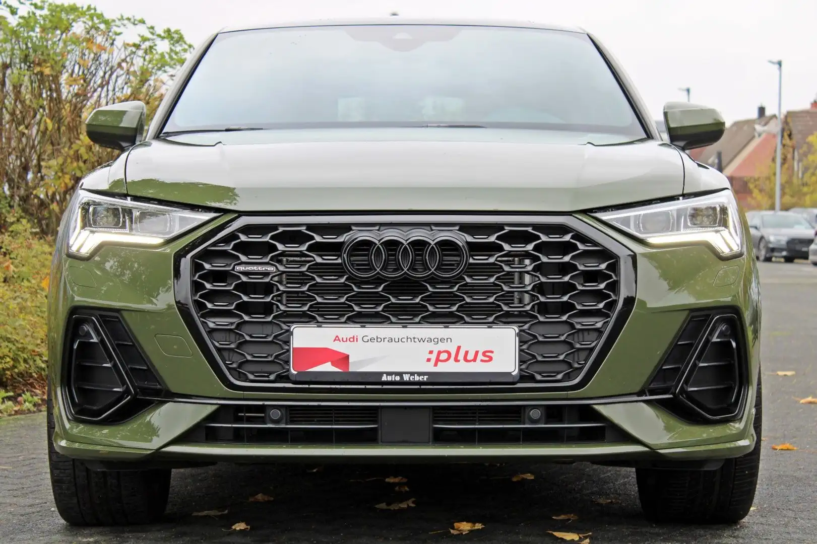 Audi Q3 Sportback 45TFSI qu S LINE PANO KAMERA ACC Grün - 2