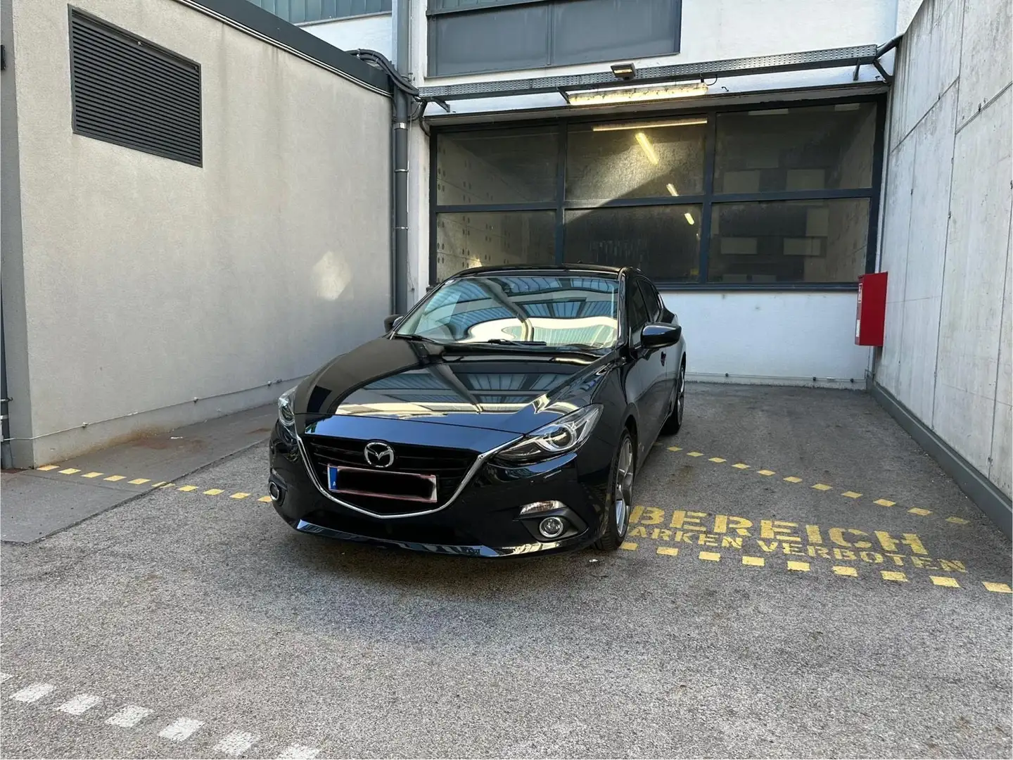 Mazda 3 Sport G120 Revolution Top - 1
