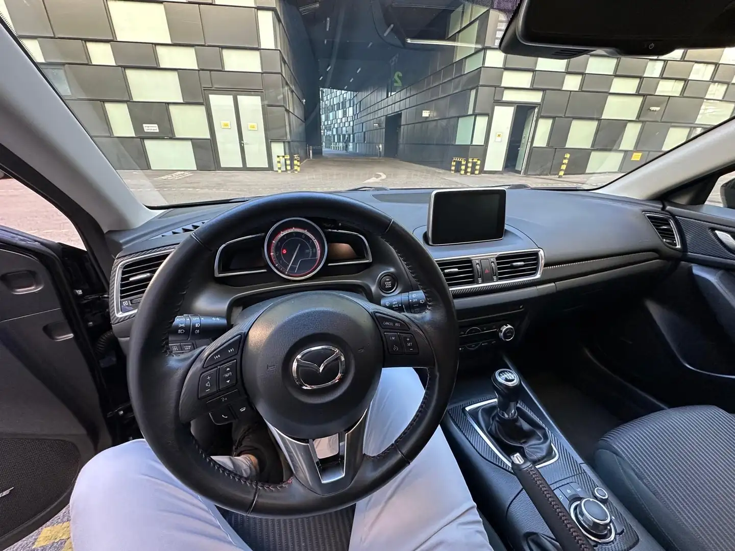 Mazda 3 Sport G120 Revolution Top - 2