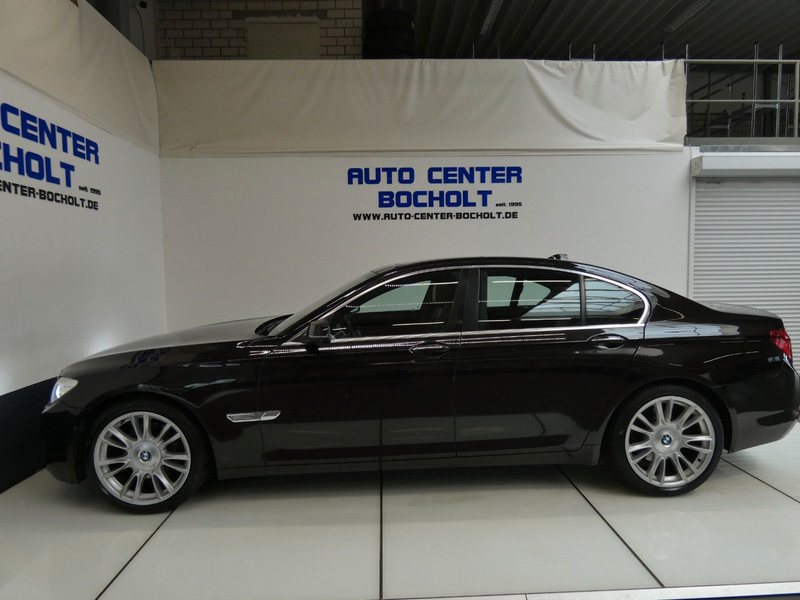 BMW 740 d xDrive*Individual*HUD*GSD*Entertainment — photo 13