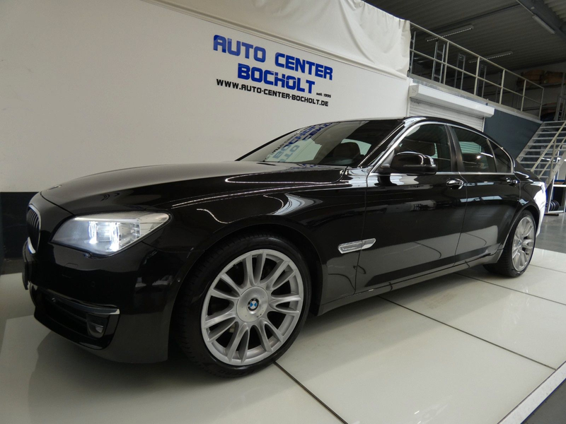 BMW 740 d xDrive*Individual*HUD*GSD*Entertainment — photo 10