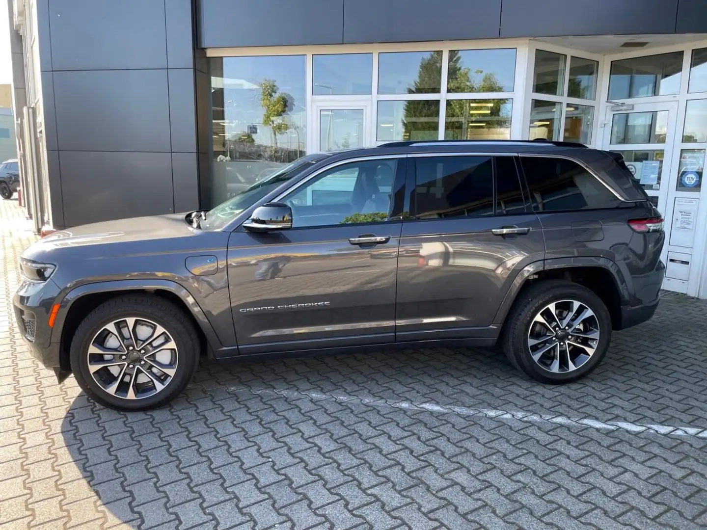Jeep Grand Cherokee 4xe Overland 🚗 📌Abholung Mannheim❗️ Grau - 2
