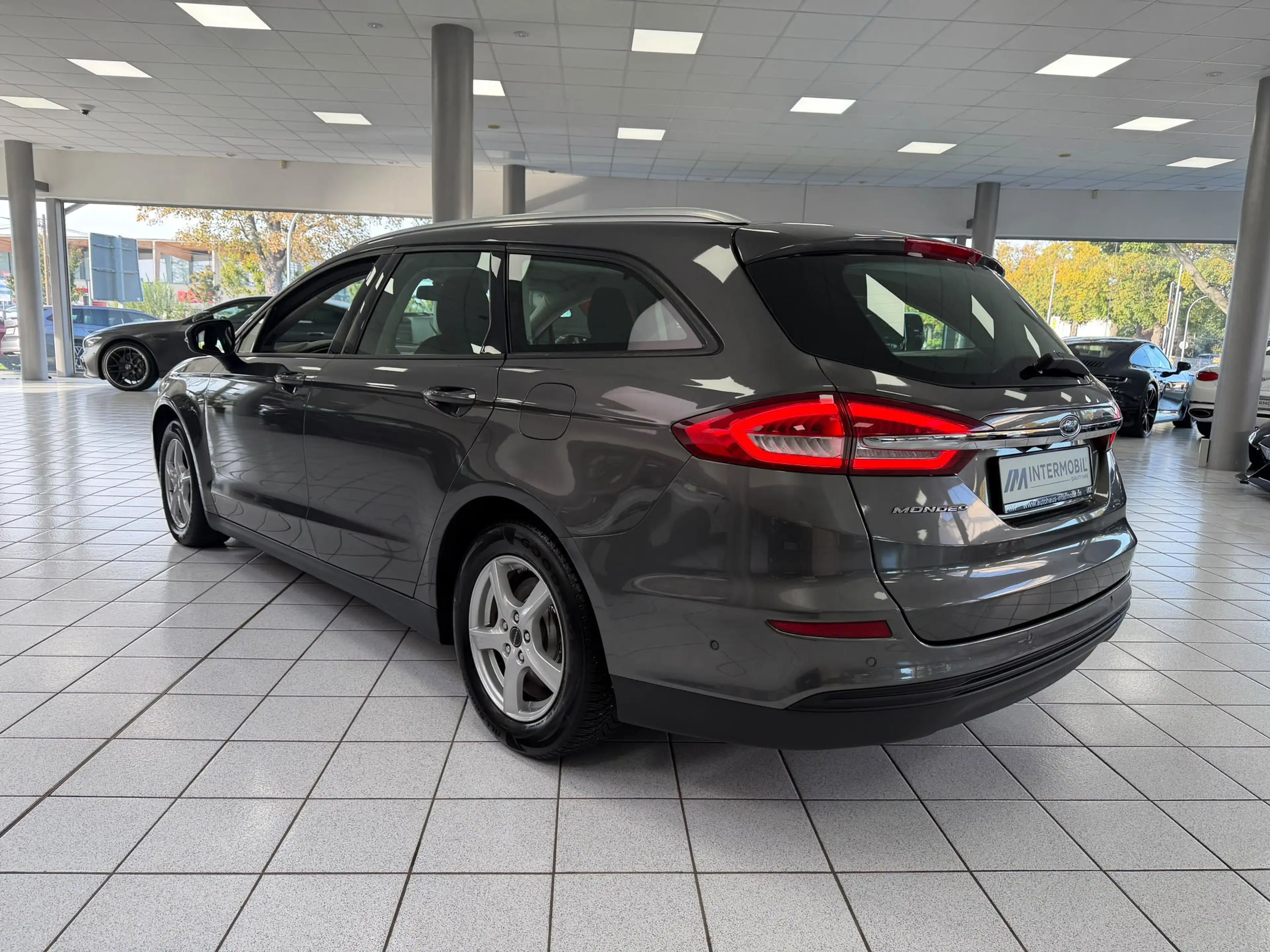 Ford Mondeo Kombi 2.0 TDCi Trend*Navi*Tempomat*Alarm* — photo 6