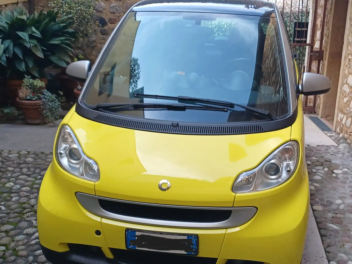 smart forTwo 1000 TURBO Geel - 1