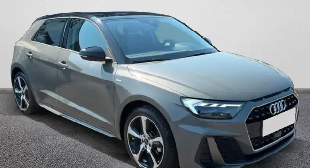 Audi A1 view 2