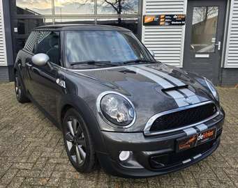 1.6 Salt **LEDER-CLIMA-NAVI**