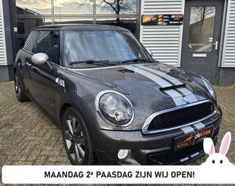 1.6 Salt **LEDER-CLIMA-NAVI**